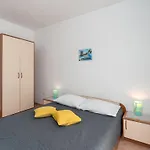 Vesela-4 By Interhome Apartamento
