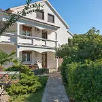 Apartamento Vesela-4 By Interhome Vir