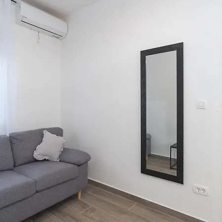 Apartment Vesela-4 By Interhome Vir