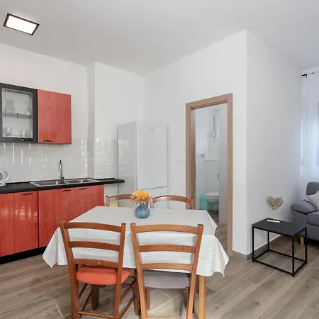 Apartment Apartment Vesela-4 By Interhome