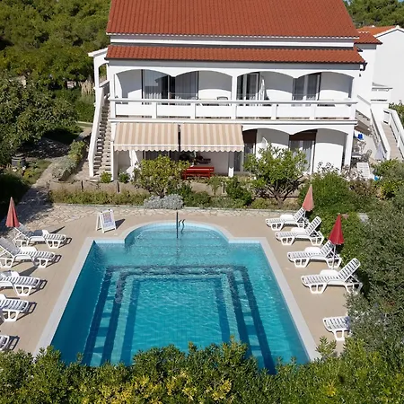 Διαμέρισμα Vesela-4 By Interhome *