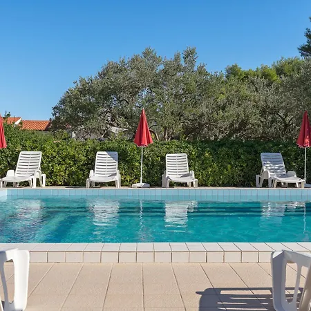 Apartment Vesela-4 By Interhome Apartment Vir