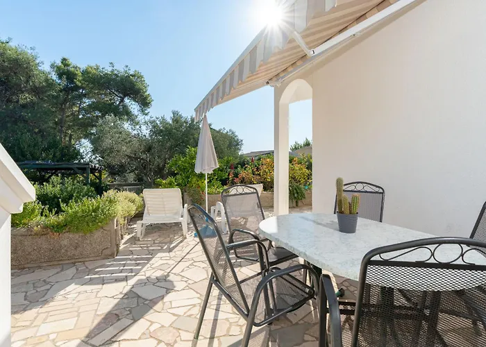 Vesela-4 By Interhome