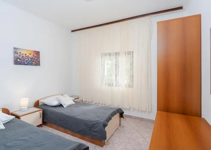 Vesela-4 By Interhome *