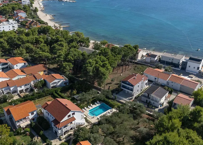 Apartamento Vesela-4 By Interhome