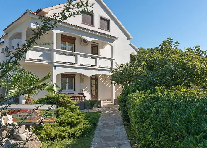 Appartement Vesela-4 By Interhome Vir